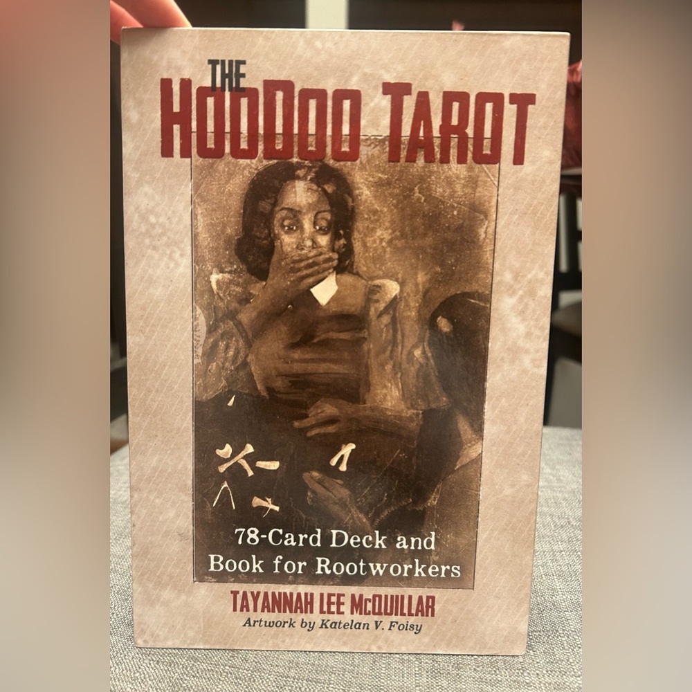 The Hoodoo Tarot: 78-Card Deck and Book for Rootworkers